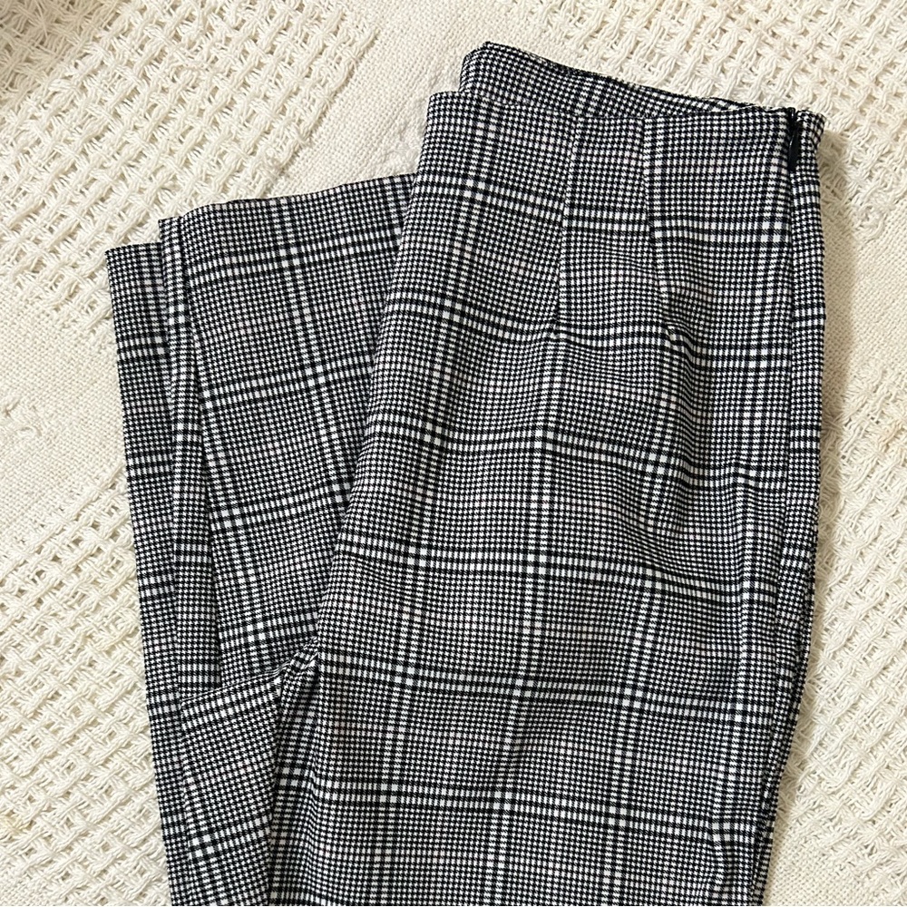 Time and Tru Black and White Plaid Pants